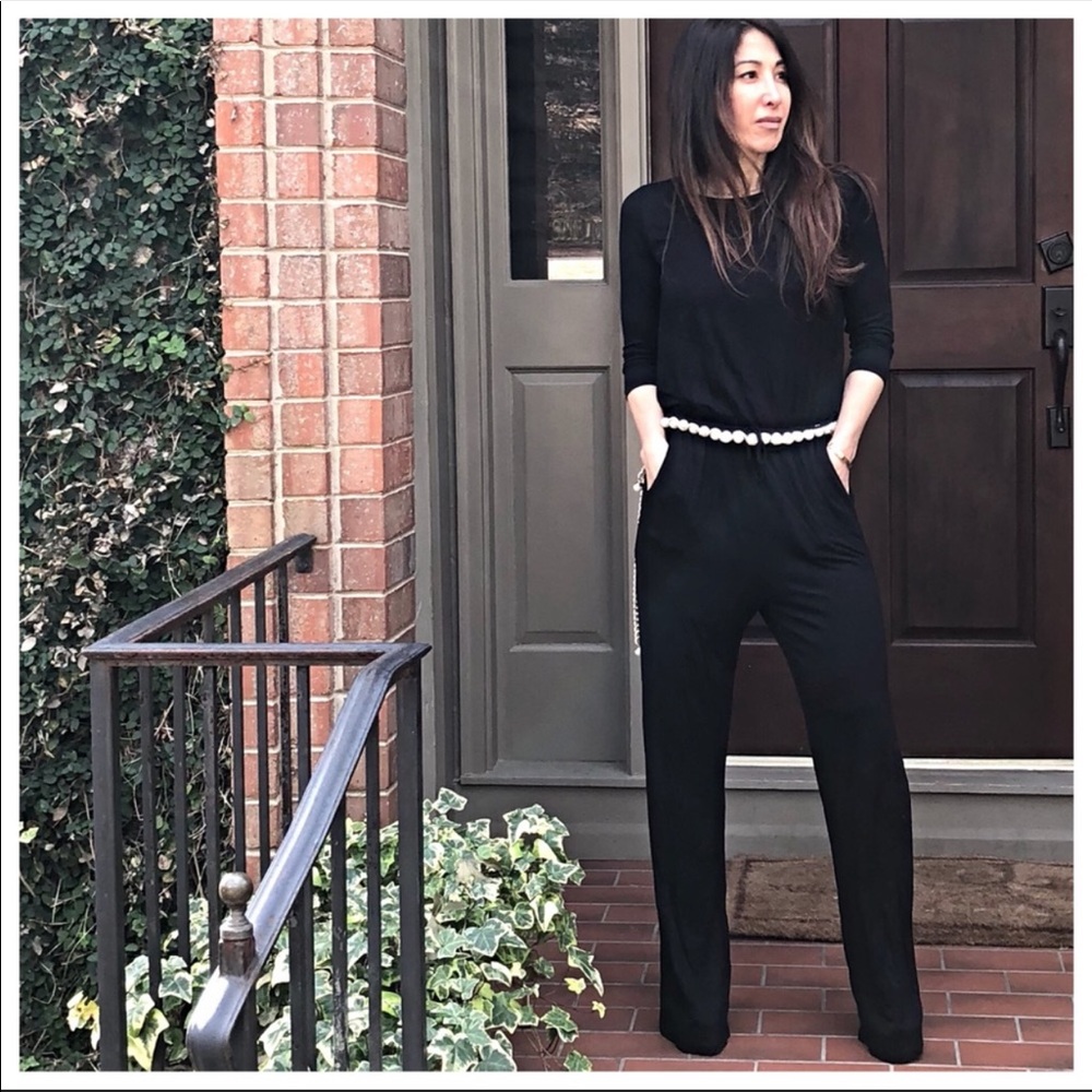 ✨LAST ONE ✨Black wide leg side pocket jumpsuit - Picture 5 of 6